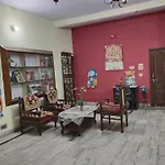 Jha Ji Homestay